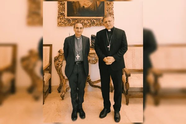 Arcebispo de Brasília é recebido pelo papa Leão XIV no Vaticano