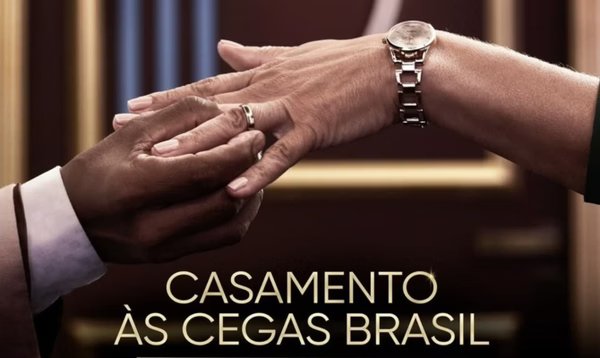 Camila Queiroz reage a jeito inusitado de assistir Casamento às Cegas