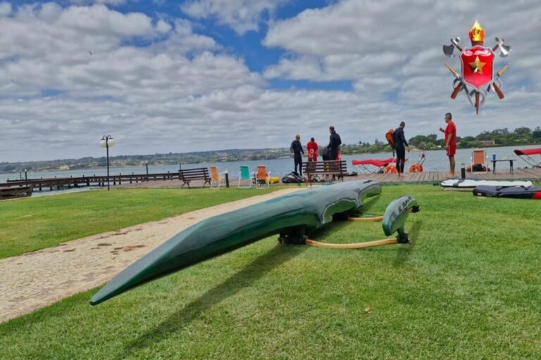 Homem desaparece após canoa virar durante passeio no Lago Paranoá