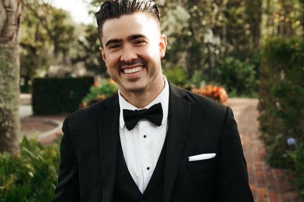 Homem descobre câncer no cérebro um mês antes de ter a primeira filha