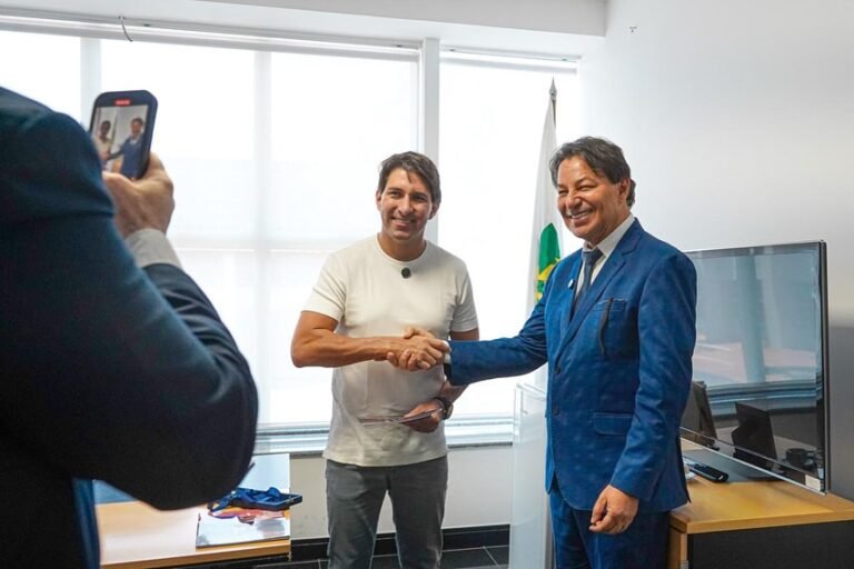 SaveClip.App_547880543_18529057561045876_4611458420951032622_n