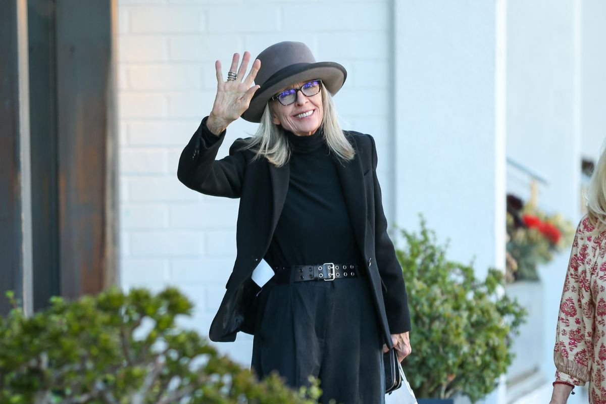 Celebridades se despedem de Diane Keaton: "Um tesouro nacional"