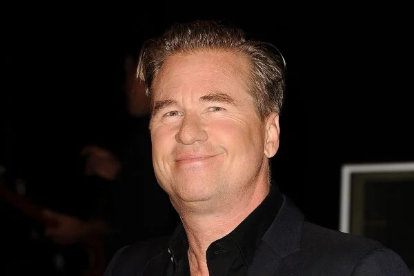 Fogo contra Fogo: galã de Hollywood negocia para substituir Val Kilmer