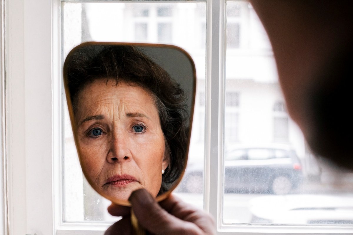 Genes podem explicar por que mulheres têm mais risco de Alzheimer