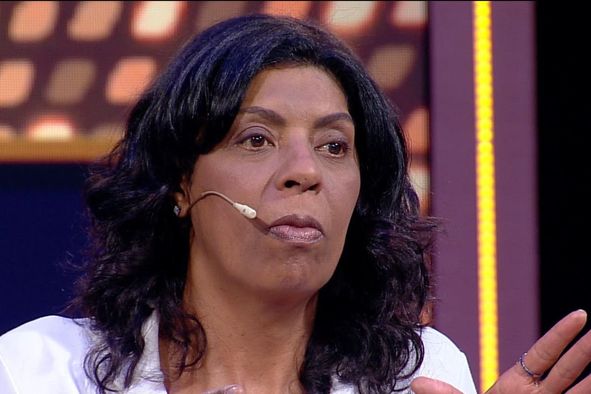 Palavra trava Márcia Fu no Mega Sonho e gera confusão no programa