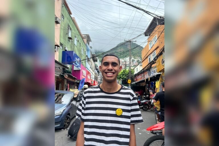 "Todo mundo merece viver com saúde", diz morador da favela da Rocinha
