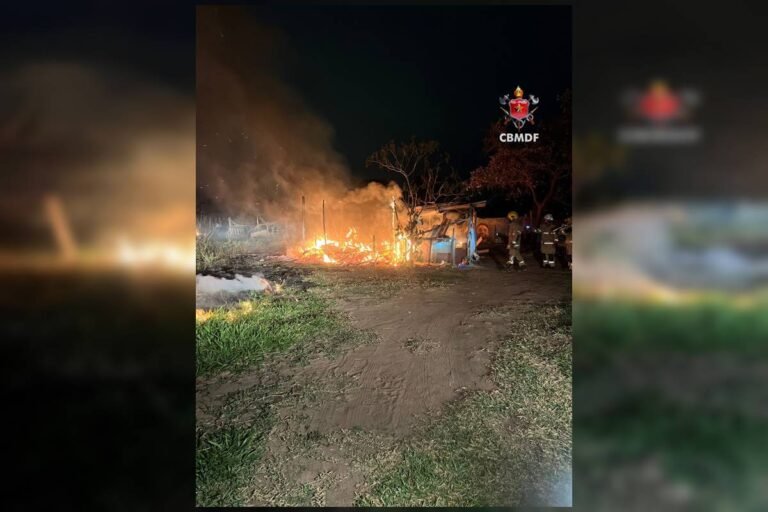 Barraco é destruído por incêndio em assentamento no DF