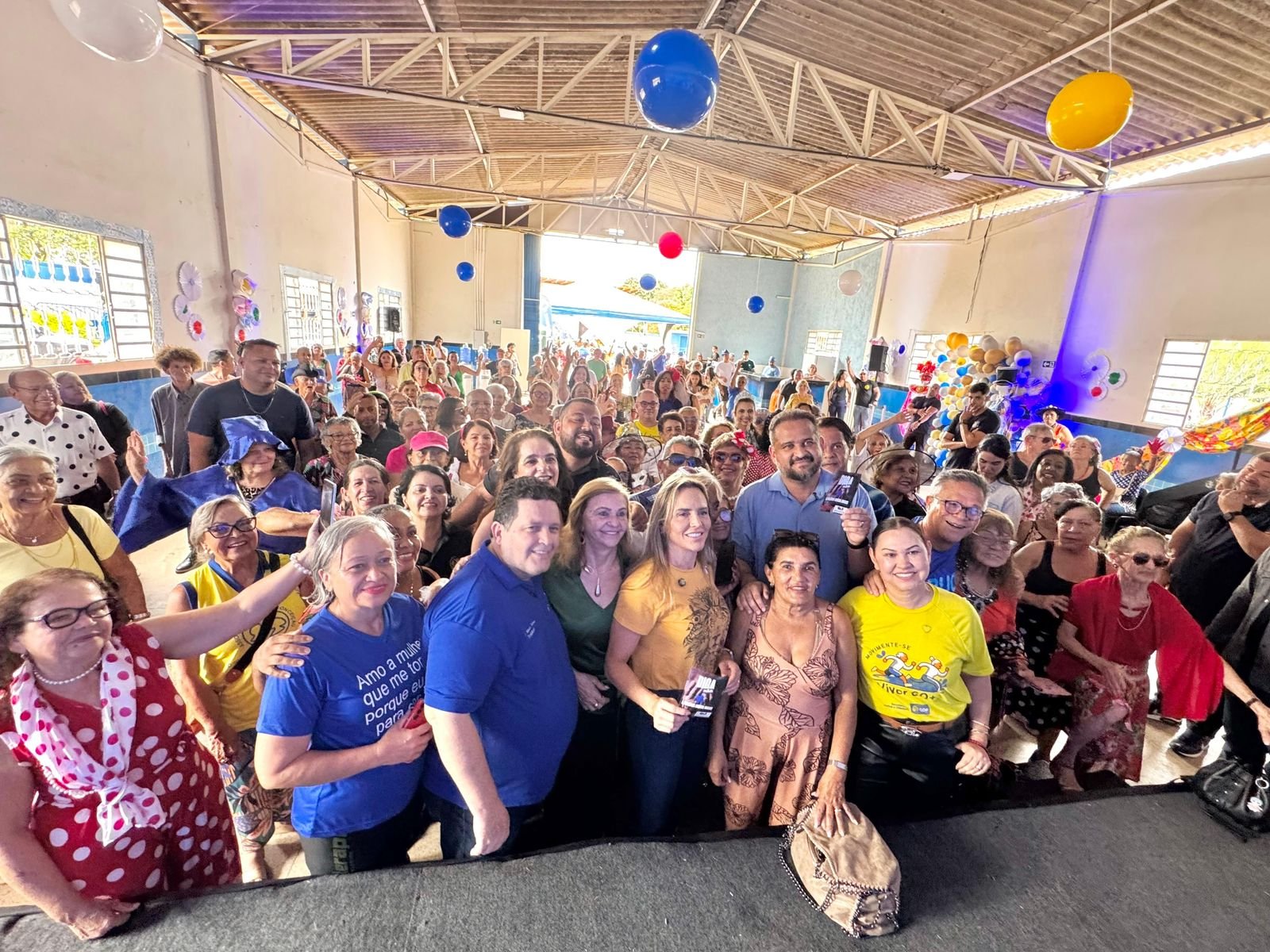 Celina Leão se surpreende com cena inusitada no Festival da Pessoa Idosa no Cruzeiro-DF