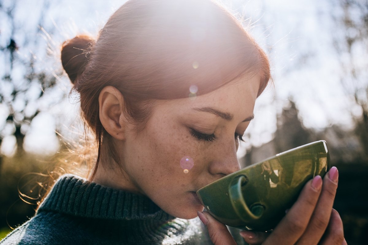 Chá anti-inflamatório e termogênico ajuda a nivelar o açúcar no sangue