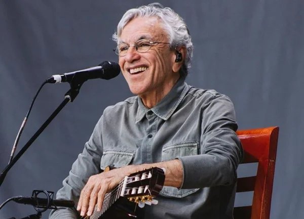 Fagner faz revelação chocante sobre juventude de Caetano Veloso