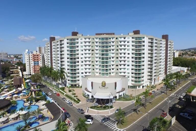Famoso hotel dificulta que donos aluguem flats, e briga judicial se instala