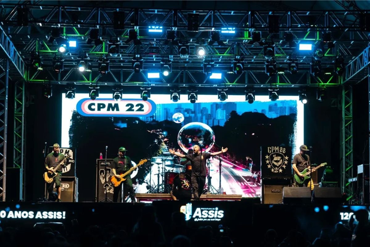 Integrante do CPM 22 é internado e banda cancela show