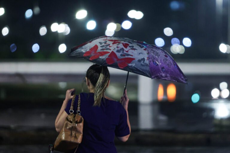 Novembro começa com chuva ou sol em Brasília? Veja previsão