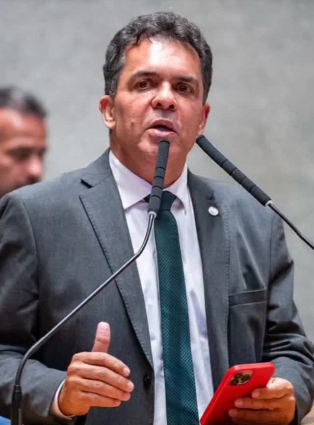 SaveClip.App_587561275_1378894524024579_1270596224267021103_n