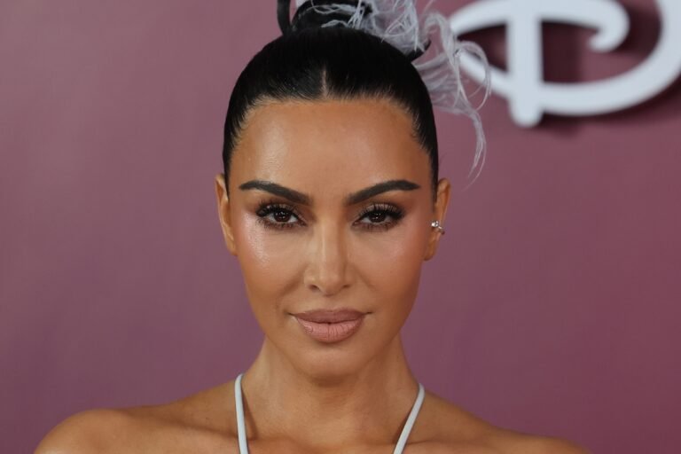 entenda caso clínico de Kim Kardashian