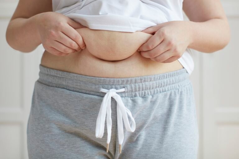 "Barriga de chope" pode sinalizar risco cardíaco precoce, diz estudo