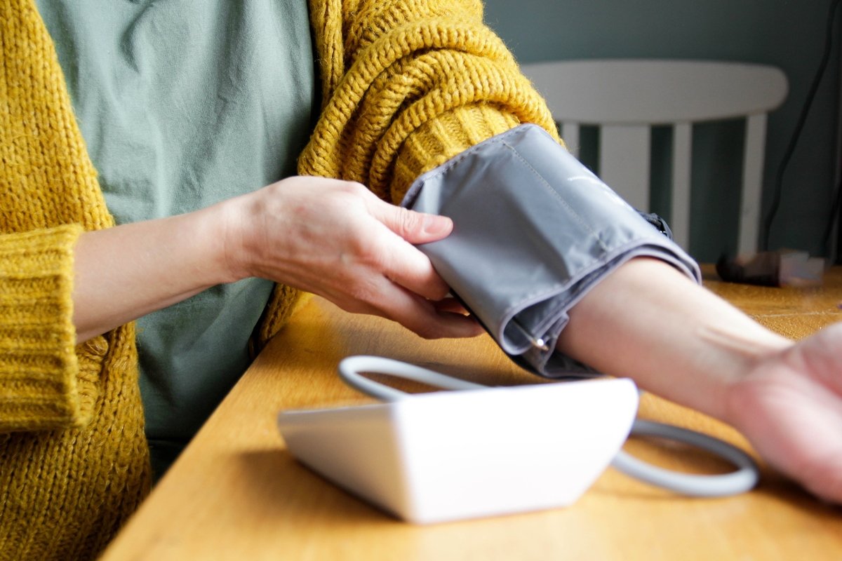 Cardiologistas apontam valores preocupantes que indicam pressão alta