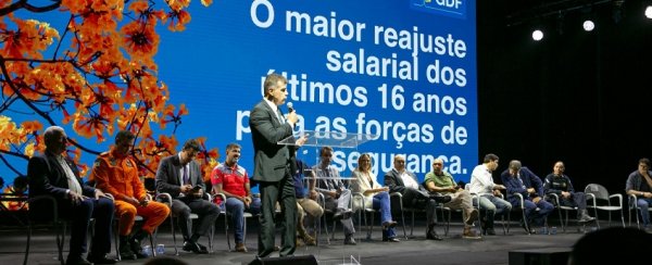 DF anuncia nomeação de 2,1 mil novos profissionais e reforça segurança pública