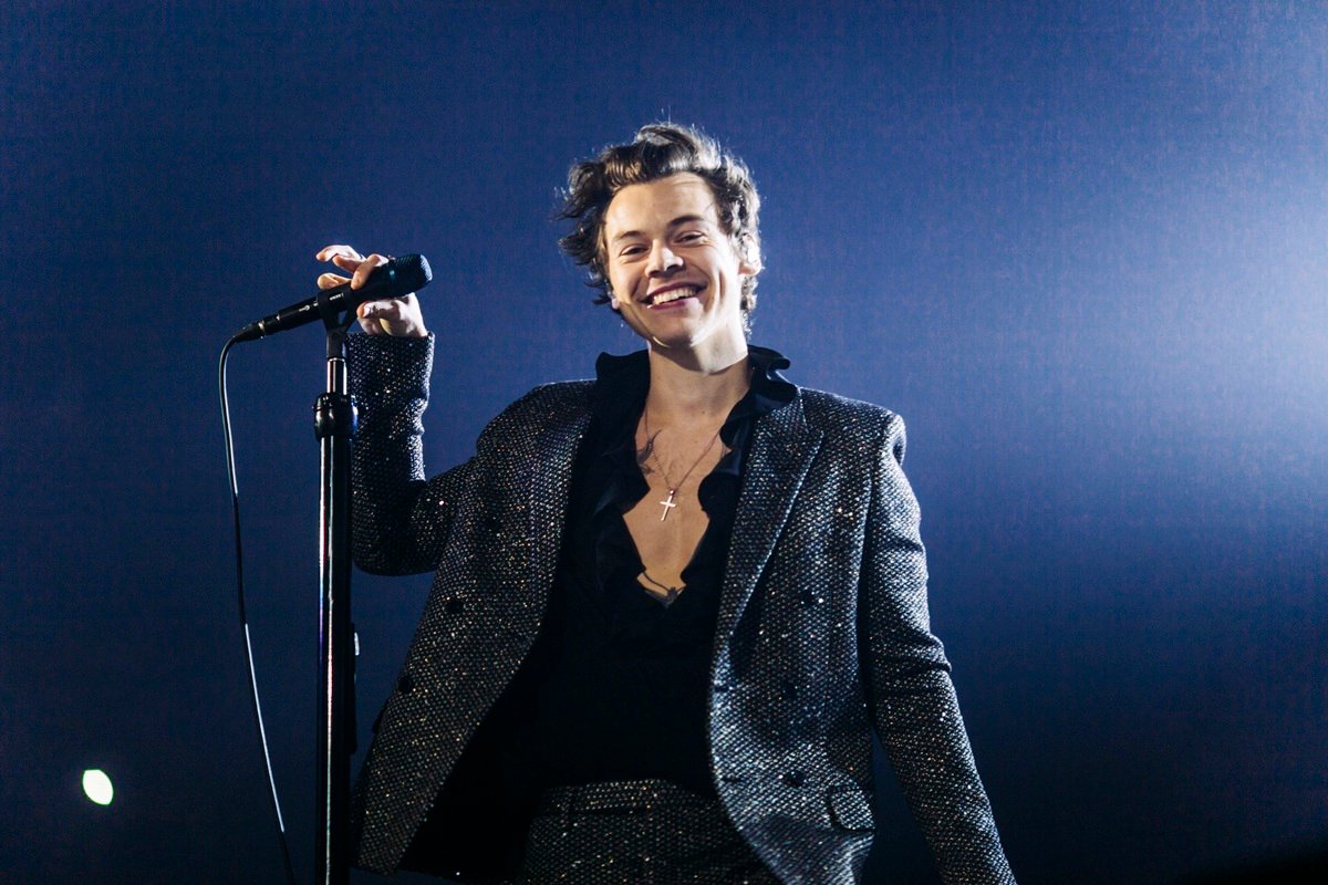 Harry Styles causa alvoroço após lançar clipe misterioso: assista