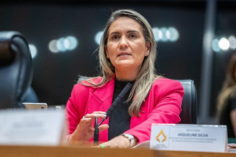 Câmara Legislativa aprova lei que cria Centros Interescolares de Robótica