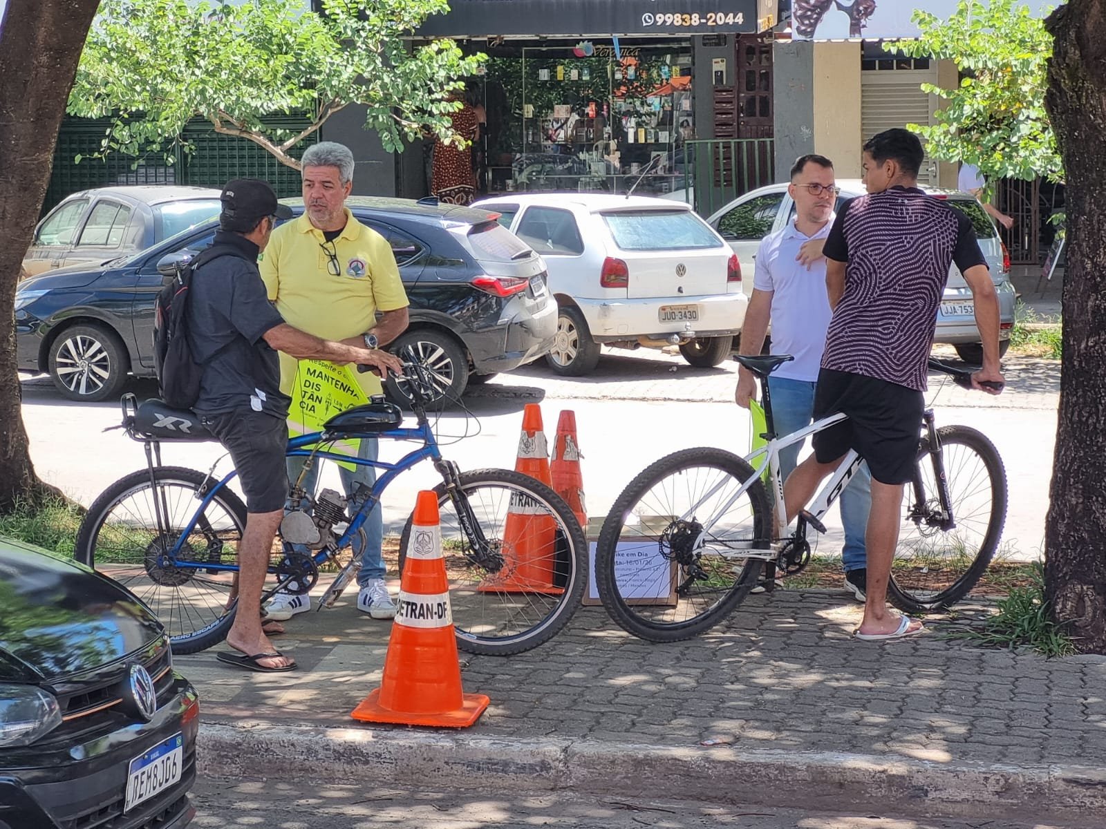 Quase 2 mil pessoas recebem orientação de trânsito em ações no DF