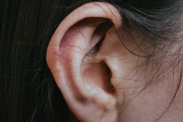 Cirurgiã explica por que é importante corrigir a má-formação na orelha