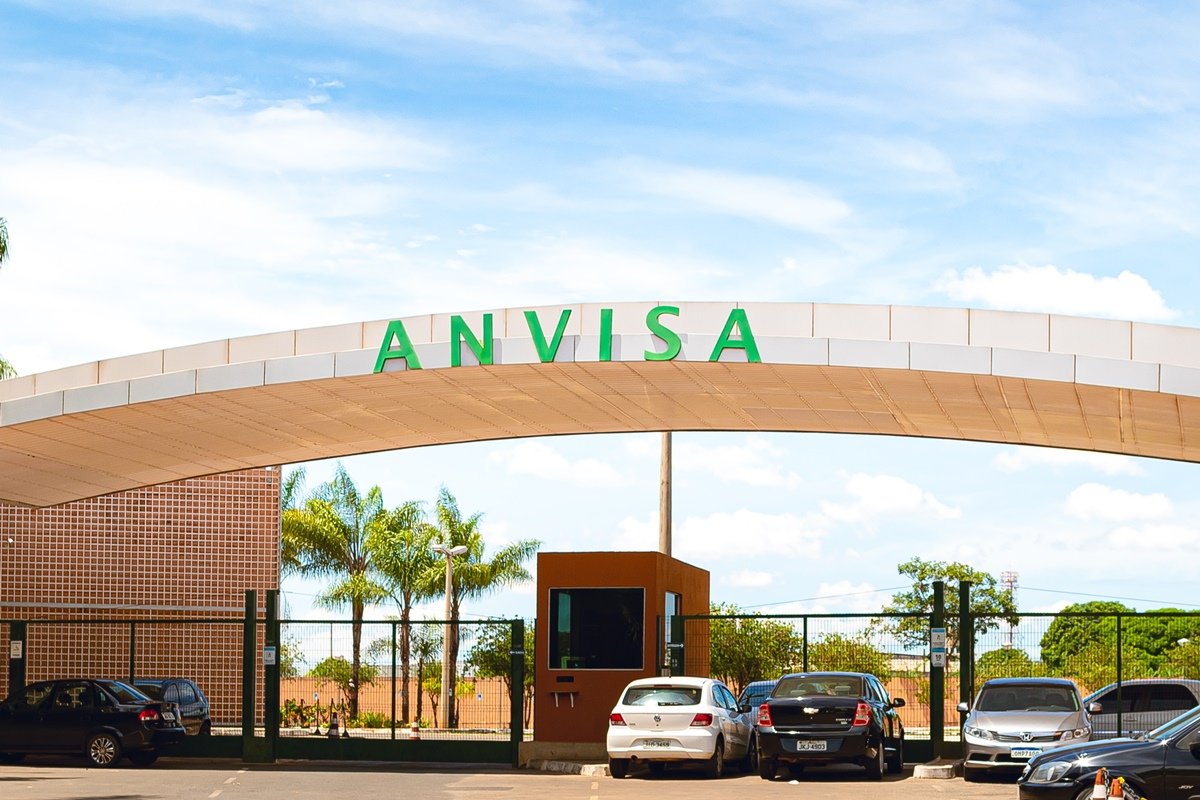 Anvisa suspende suplementos de fábrica parceira da Mais Mu e Dark Lab
