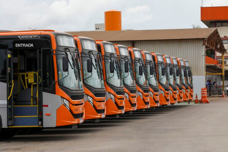 DF recebe 23 novos ônibus da Viação Marechal com tecnologia Euro 6