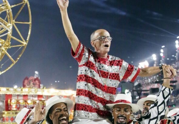 Desfile das campeãs celebra hoje o carnaval do Rio