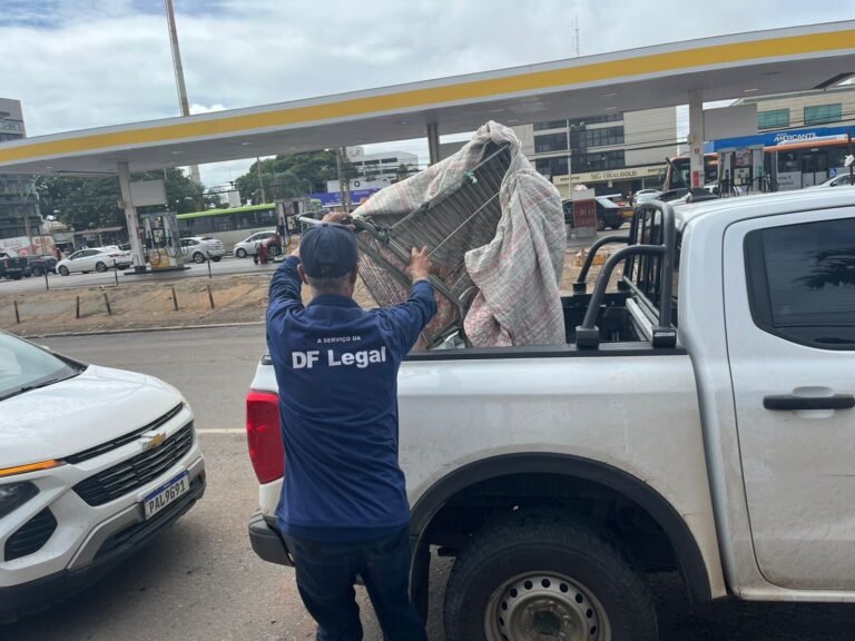 Fiscalização reforça combate ao comércio irregular no centro de Ceilândia