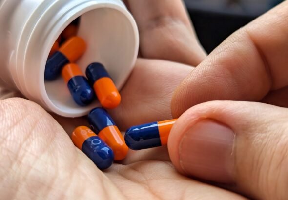 Medicamento experimental contra HIV é promessa na terapia para idosos