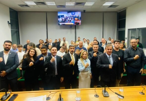 Roosevelt Vilela lança frente parlamentar em defesa dos CACs no DF