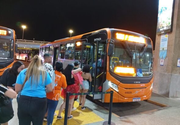 Transporte público do DF registra mais de 2,4 milhões de acessos no Carnaval 2026