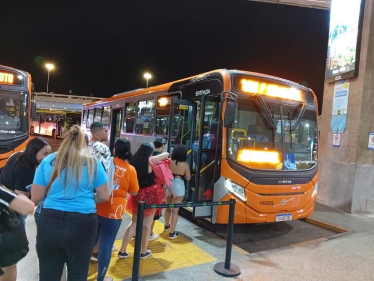 Vai de Graça movimenta transporte público no Carnaval 2026