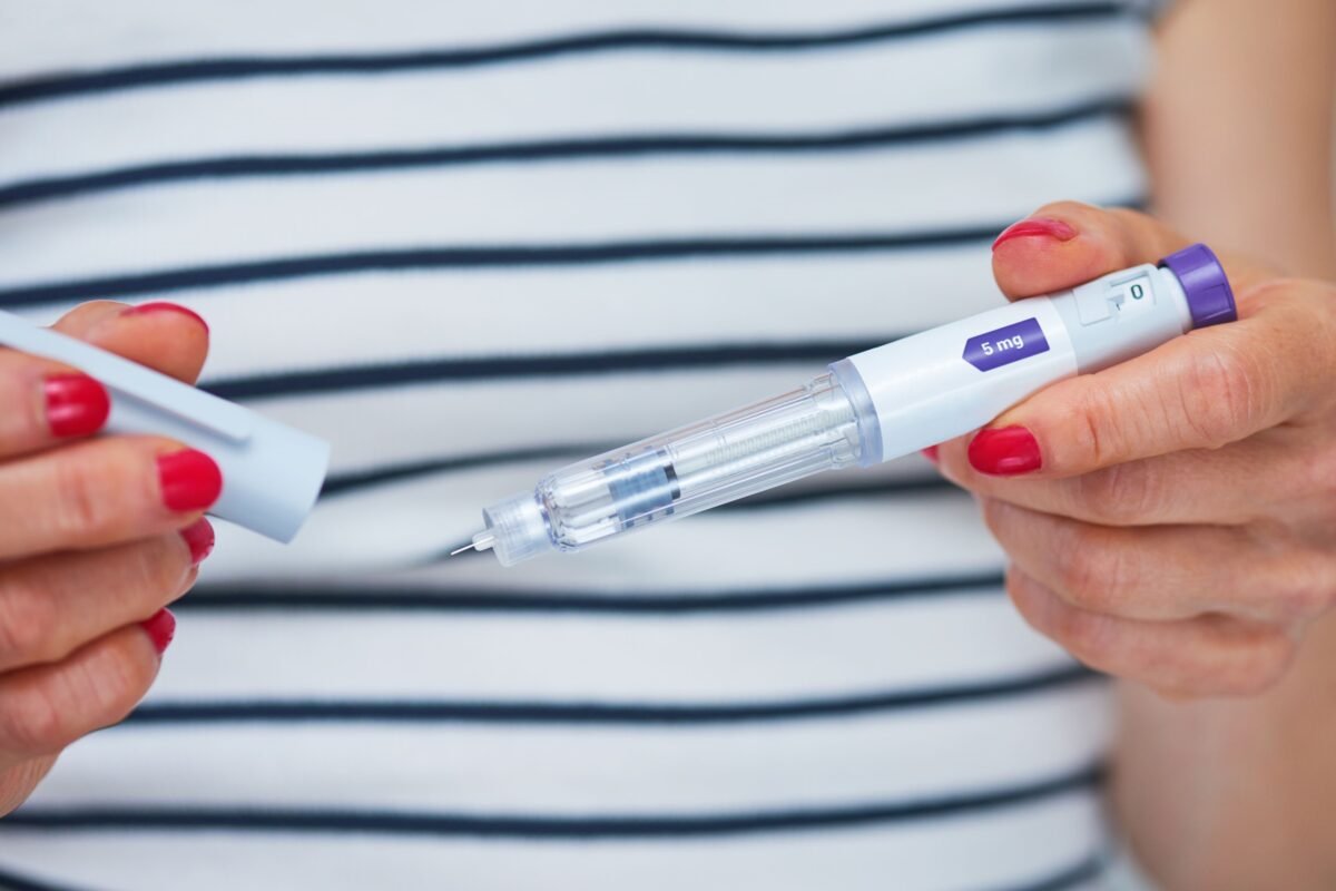 veja os 17 efeitos colaterais previstos em bula