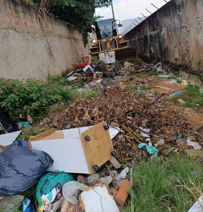 Administração de Ceilândia amplia limpeza urbana em becos e áreas públicas