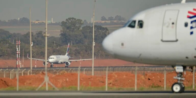 Após ameaça de bomba, voo da Latam de Brasília a São Paulo é adiado