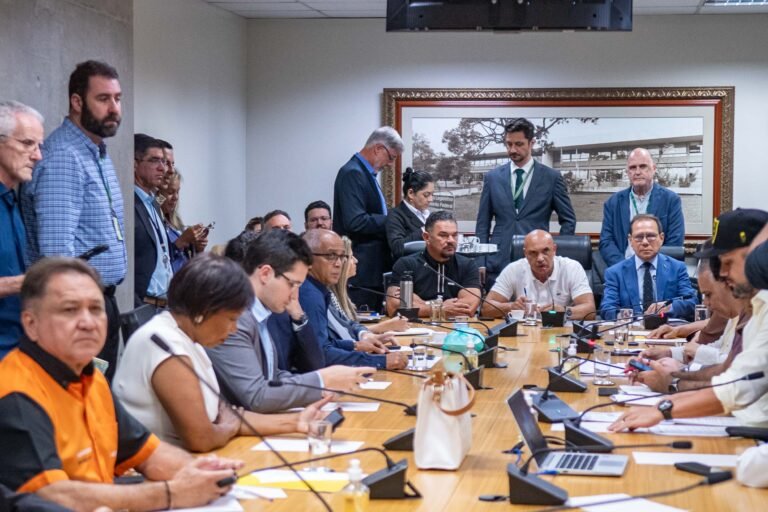 Câmara Legislativa debate medidas para reforçar finanças do Banco de Brasília