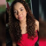 Família procura adolescente que sumiu após ser deixada em escola