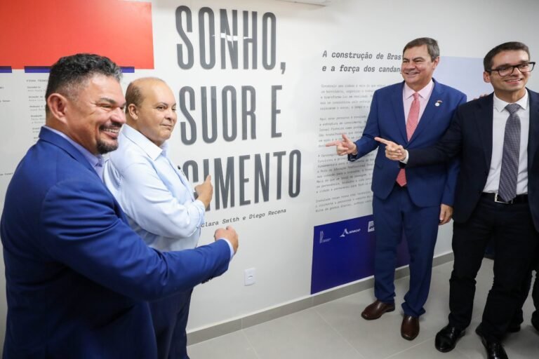 Ibaneis Rocha inaugura polo de qualificação profissional em prédio histórico da Candangolândia