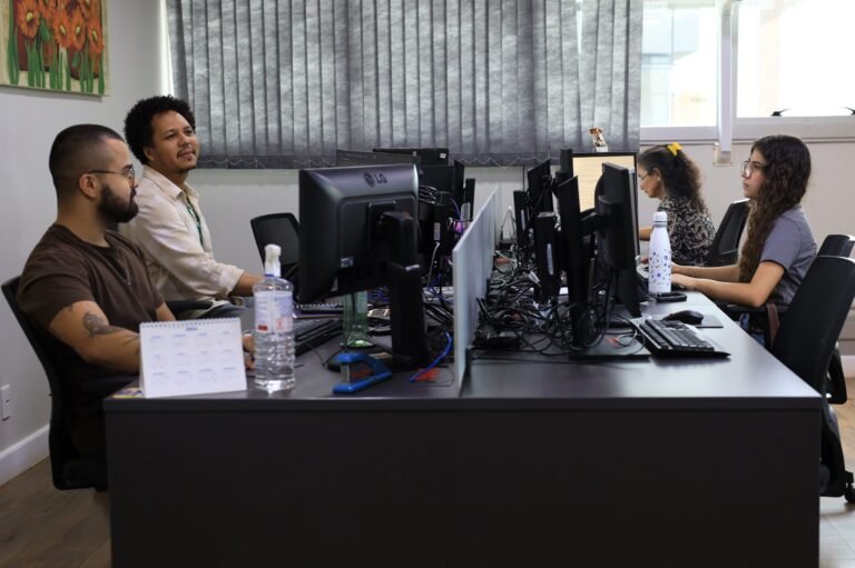 Ouvidoria do SLU se consolida como canal direto entre população e serviços de limpeza urbana no DF