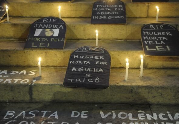 Pela vida das mulheres: atos do 8 de março ocupam ruas pelo Brasil