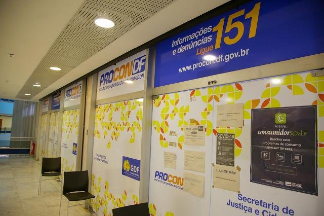 Procon-DF instala pontos de atendimento ao consumidor em shoppings de Brasília