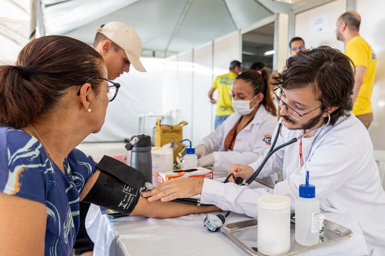 Programa do GDF leva serviços públicos e atividades comunitárias para a Estrutural