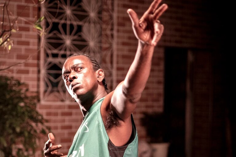 filme transforma mito grego em reflexo sobre afeto negro