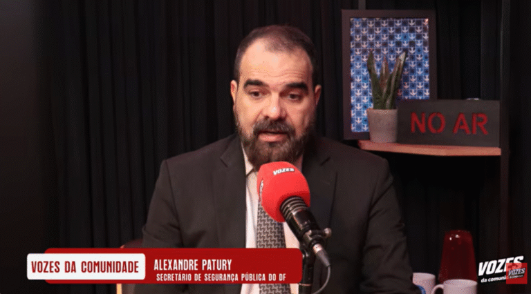 Alexandre Patury debate segurança no Vozes da Comunidade e destaca ações do GDF