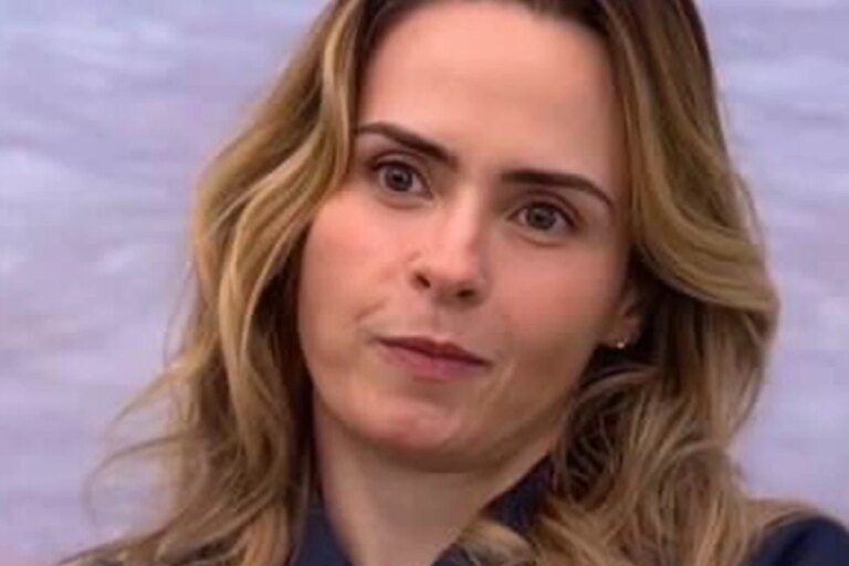 Ana Paula toma decisão após ser informada sobre a morte do pai