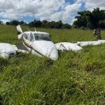 Avião de pequeno porte faz pouso de emergência em Trindade (GO)