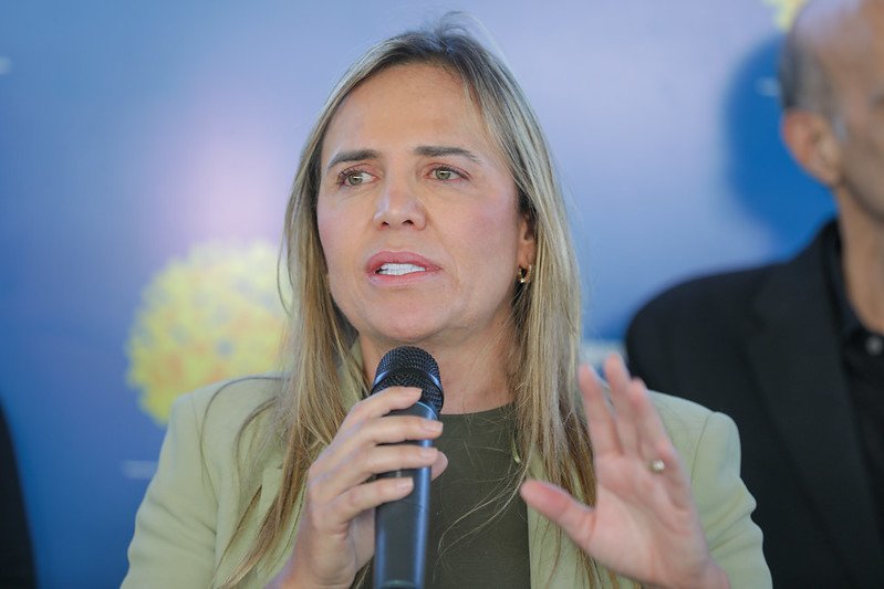 Celina Leão reforça ações para doenças raras e acompanha debate sobre novo tratamento para ELA