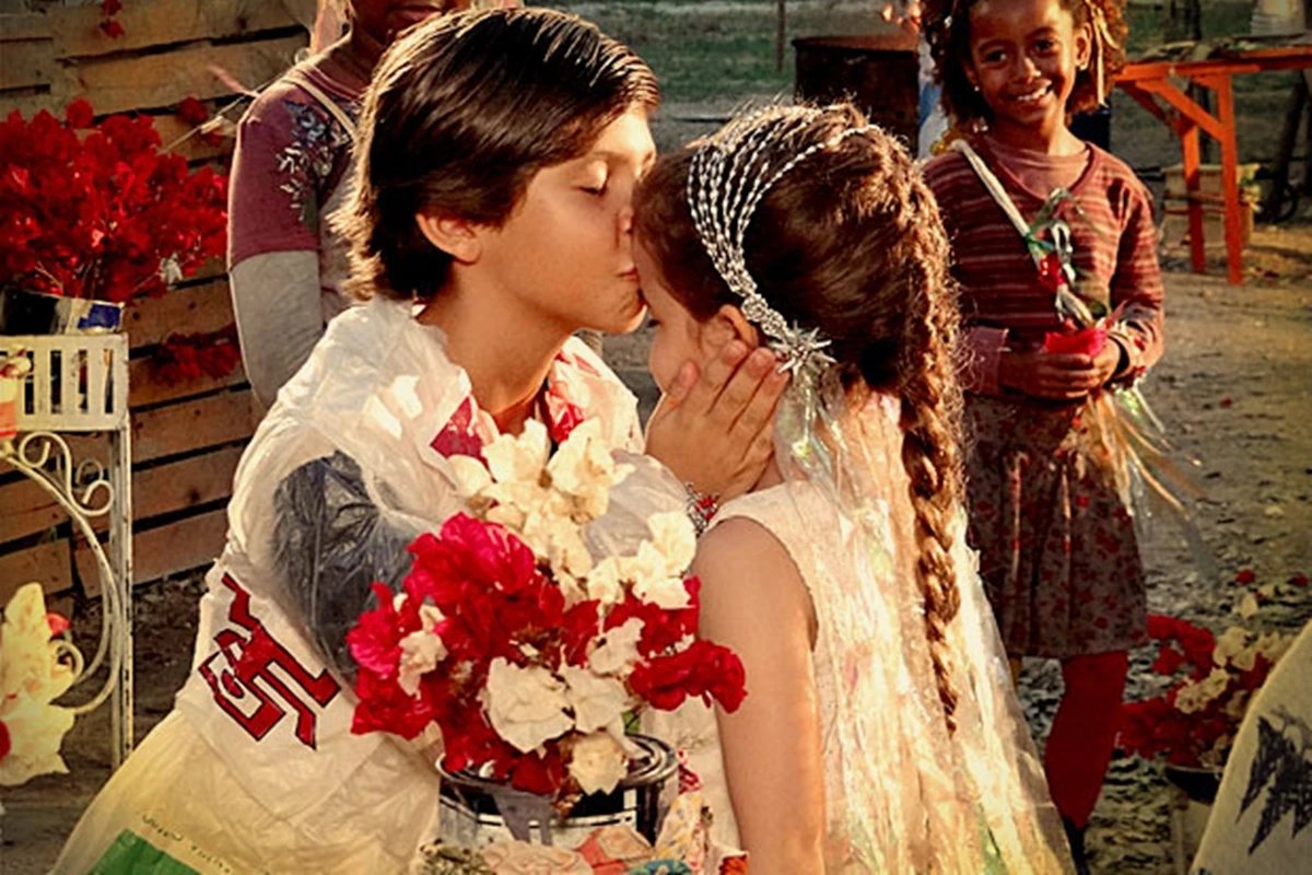 Como estão as crianças de Avenida Brasil hoje em dia? Confira